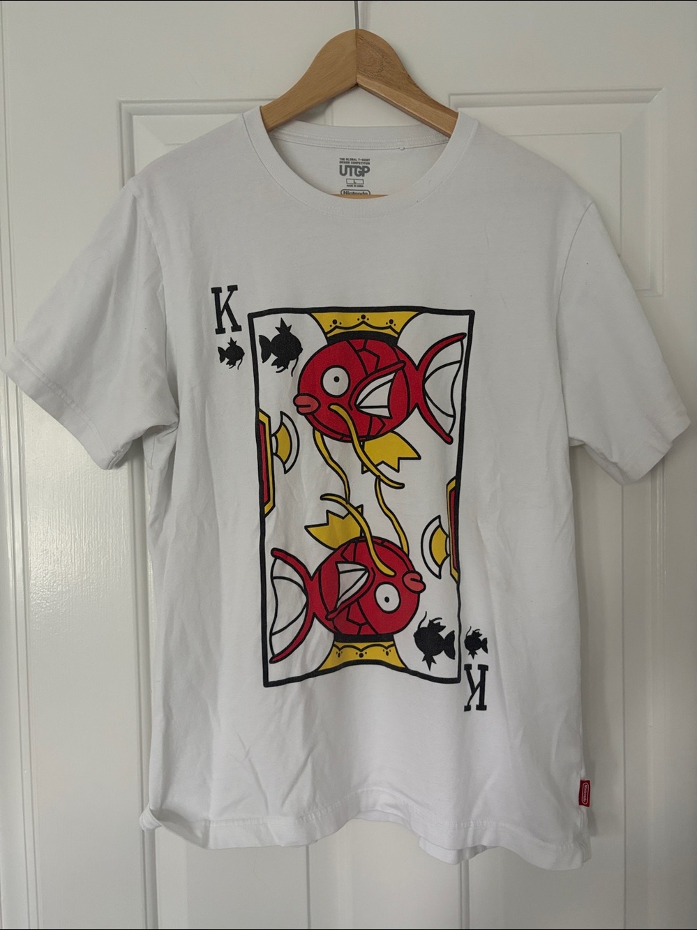 Uniqlo x Pokémon Magikarp T-Shirt Size Large